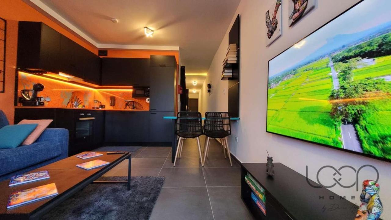 Modern - 50 M From Sea - Free Wi-Fi - Super Cool - Terrace - Fully Air-Conditioned San Pawl il-Baħar Zewnętrze zdjęcie