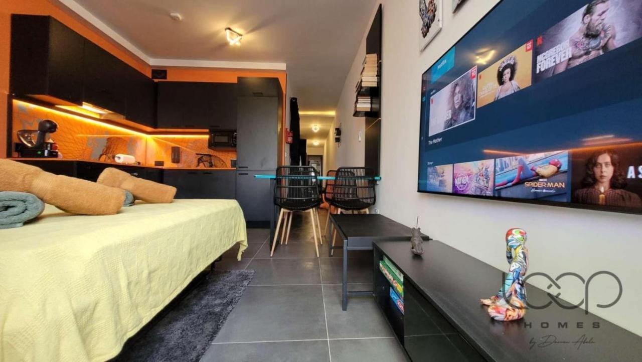 Modern - 50 M From Sea - Free Wi-Fi - Super Cool - Terrace - Fully Air-Conditioned San Pawl il-Baħar Zewnętrze zdjęcie