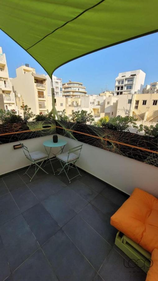 Modern - 50 M From Sea - Free Wi-Fi - Super Cool - Terrace - Fully Air-Conditioned San Pawl il-Baħar Zewnętrze zdjęcie