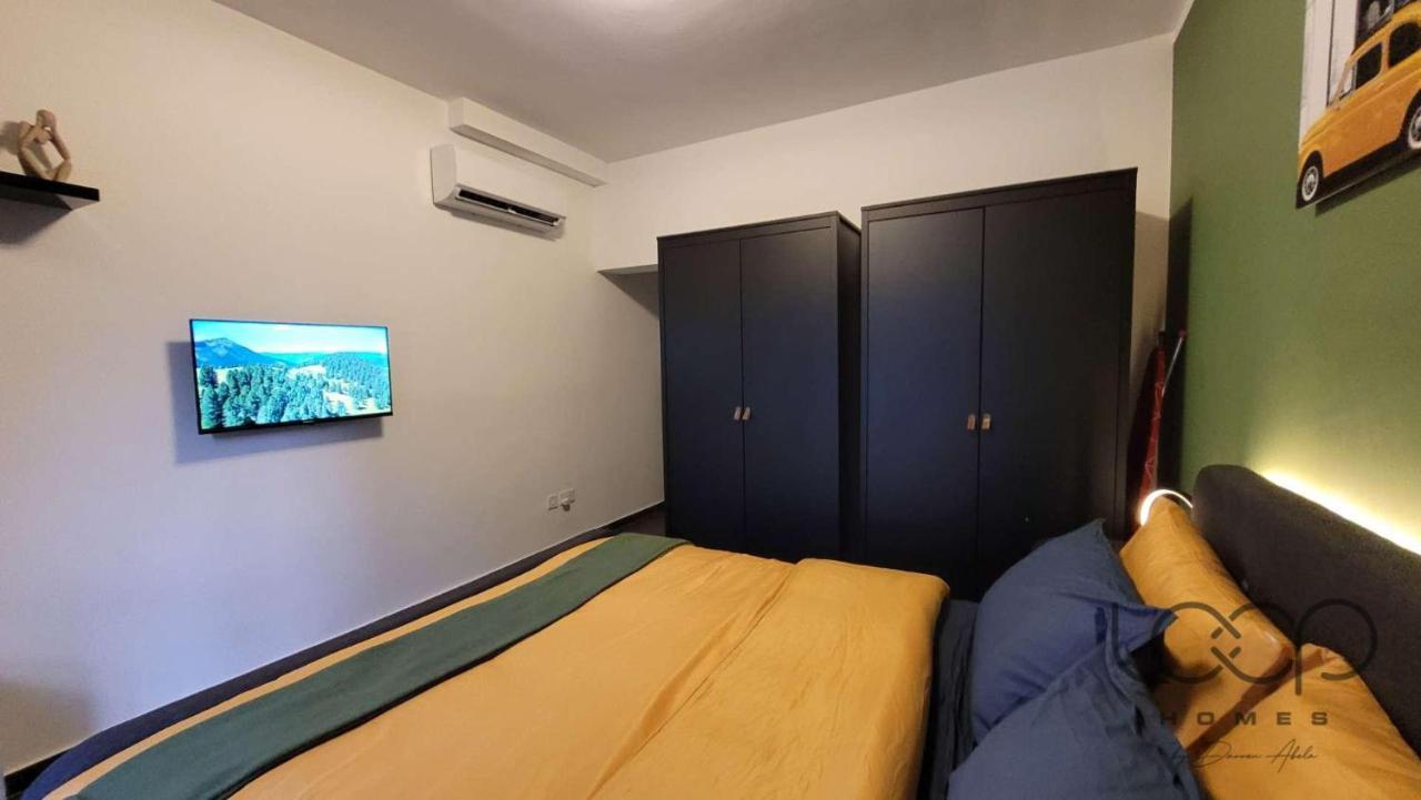Modern - 50 M From Sea - Free Wi-Fi - Super Cool - Terrace - Fully Air-Conditioned San Pawl il-Baħar Zewnętrze zdjęcie